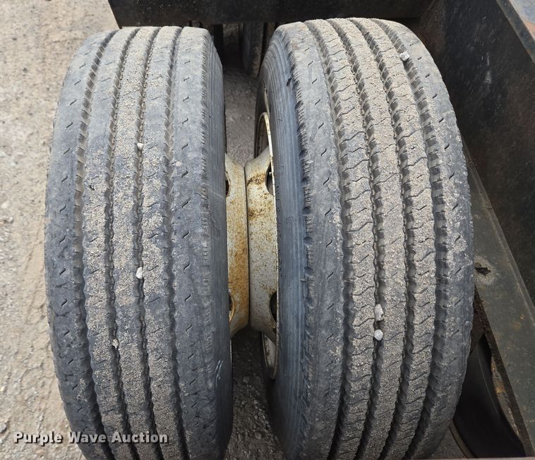 image for item EC4017 2008 X-L Specialized lowboy equipment trailer