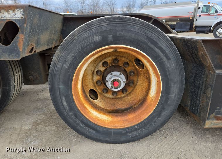 image for item EC4017 2008 X-L Specialized lowboy equipment trailer