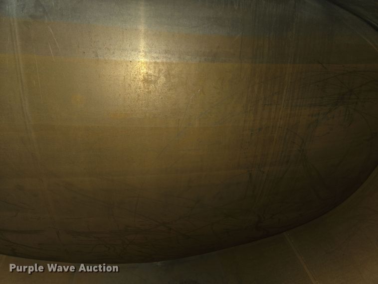 image for item EC4018 2003 Ford F750 Super Duty XLT water truck