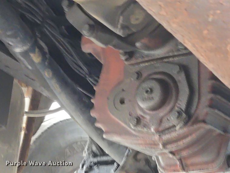 image for item EC4018 2003 Ford F750 Super Duty XLT water truck