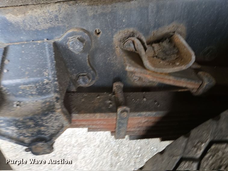 image for item EC4018 2003 Ford F750 Super Duty XLT water truck