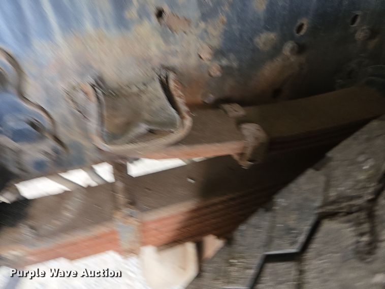 image for item EC4018 2003 Ford F750 Super Duty XLT water truck