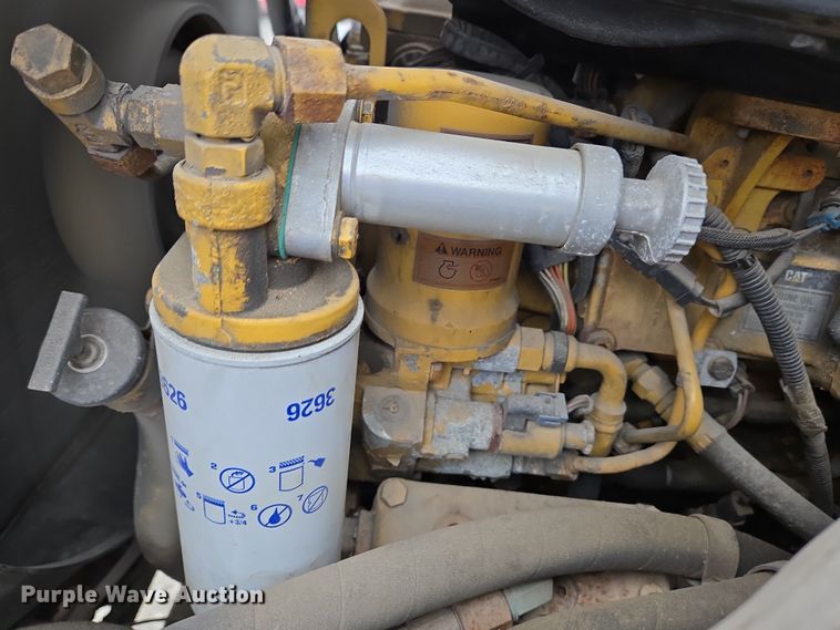 image for item EC4018 2003 Ford F750 Super Duty XLT water truck