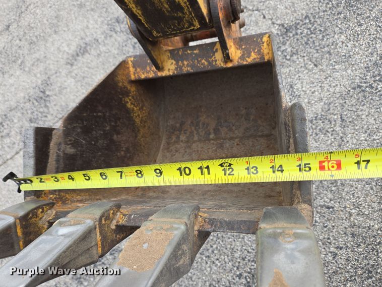 image for item EC4019 1990 Terramite T5C backhoe