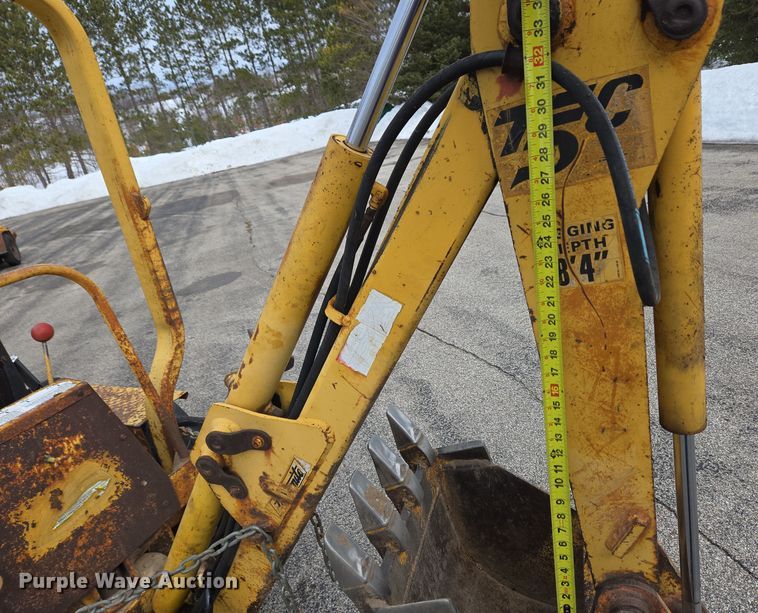 image for item EC4019 1990 Terramite T5C backhoe