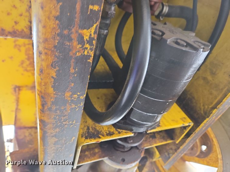 image for item EC4019 1990 Terramite T5C backhoe