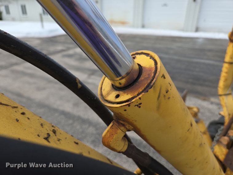 image for item EC4019 1990 Terramite T5C backhoe