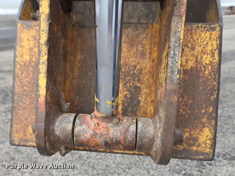 image for item EC4019 1990 Terramite T5C backhoe