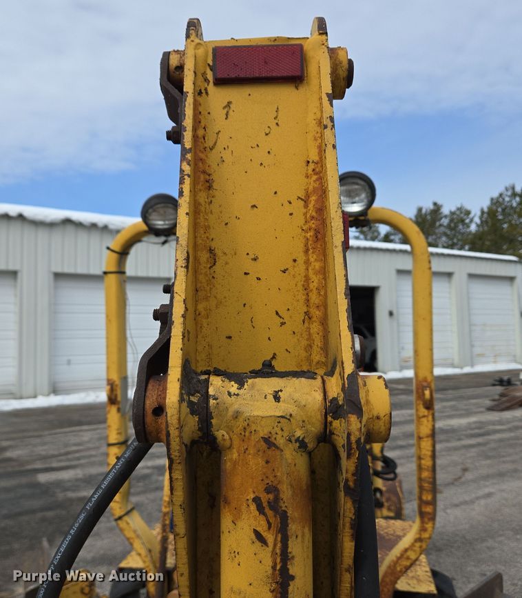 image for item EC4019 1990 Terramite T5C backhoe