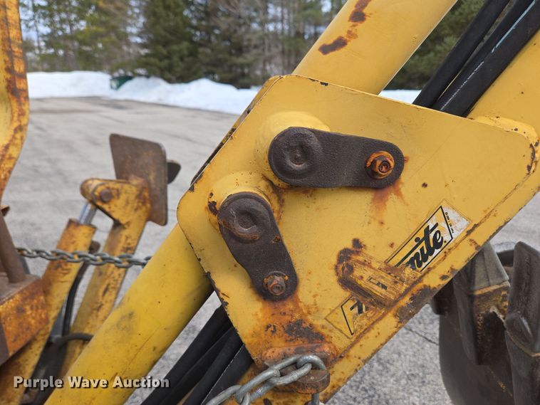 image for item EC4019 1990 Terramite T5C backhoe