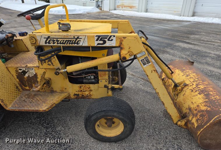 image for item EC4019 1990 Terramite T5C backhoe