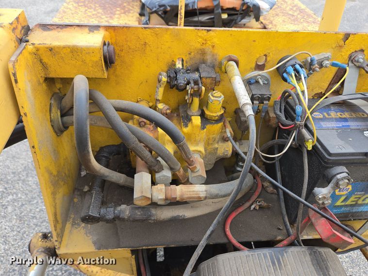 image for item EC4019 1990 Terramite T5C backhoe