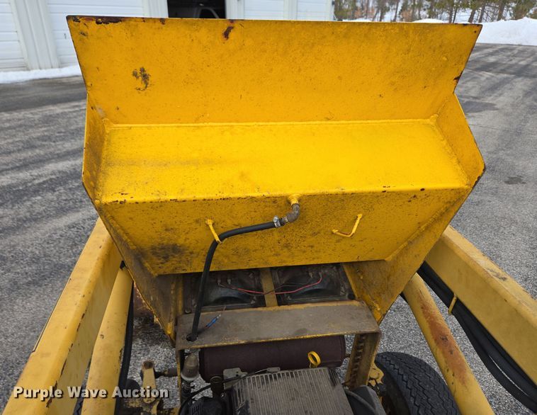 image for item EC4019 1990 Terramite T5C backhoe