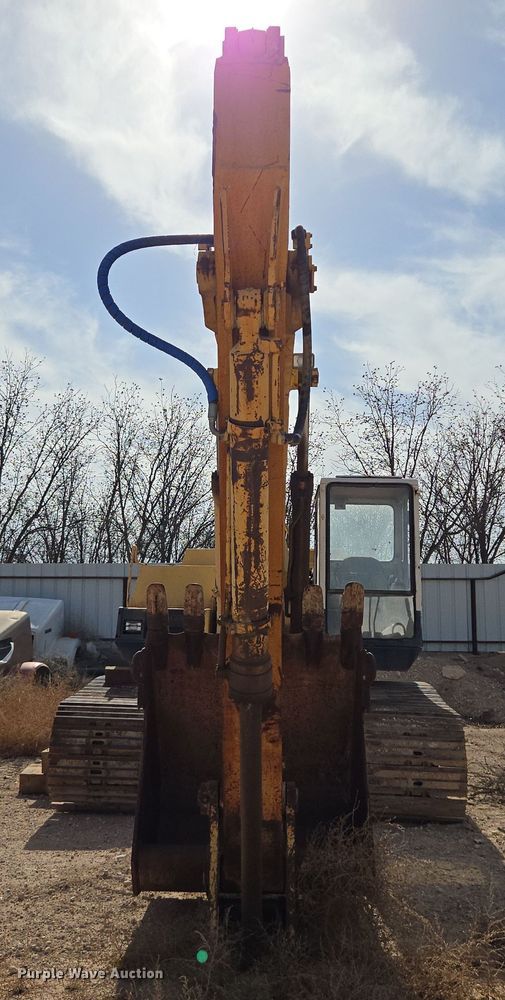 image for item ED2476 1990 Komatsu PC300LC-5L excavator