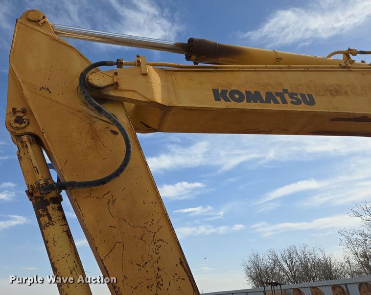 image for item ED2476 1990 Komatsu PC300LC-5L excavator