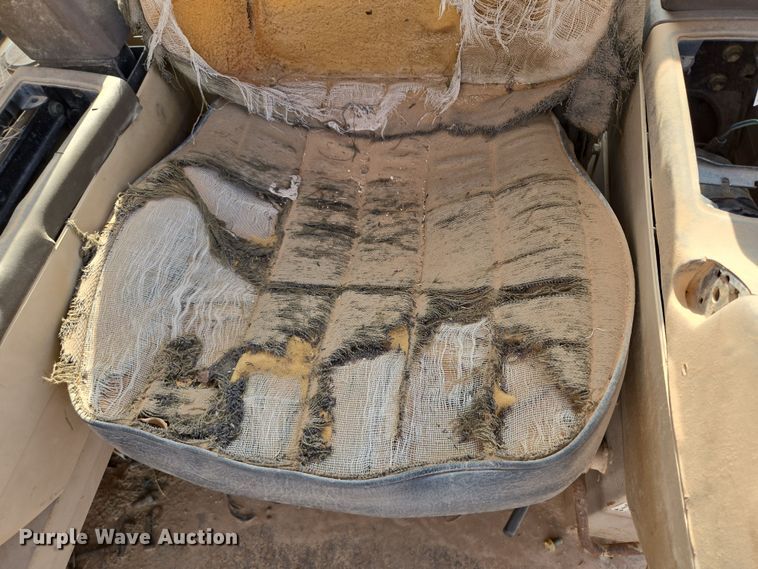 image for item ED2476 1990 Komatsu PC300LC-5L excavator