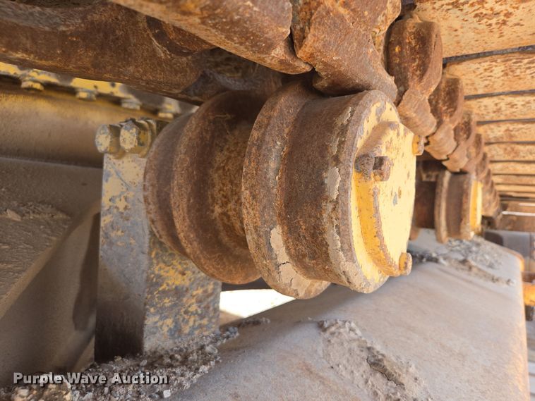 image for item ED2476 1990 Komatsu PC300LC-5L excavator