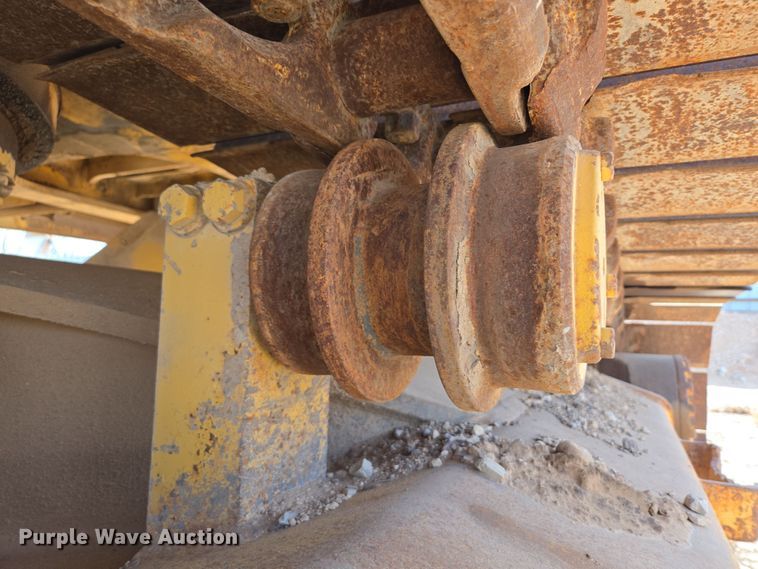 image for item ED2476 1990 Komatsu PC300LC-5L excavator