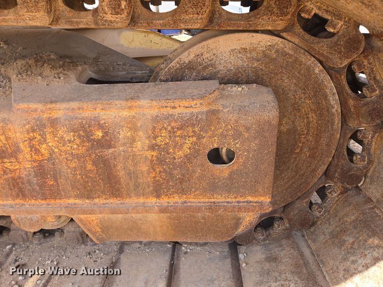 image for item ED2476 1990 Komatsu PC300LC-5L excavator