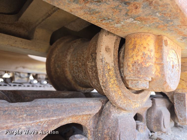 image for item ED2476 1990 Komatsu PC300LC-5L excavator