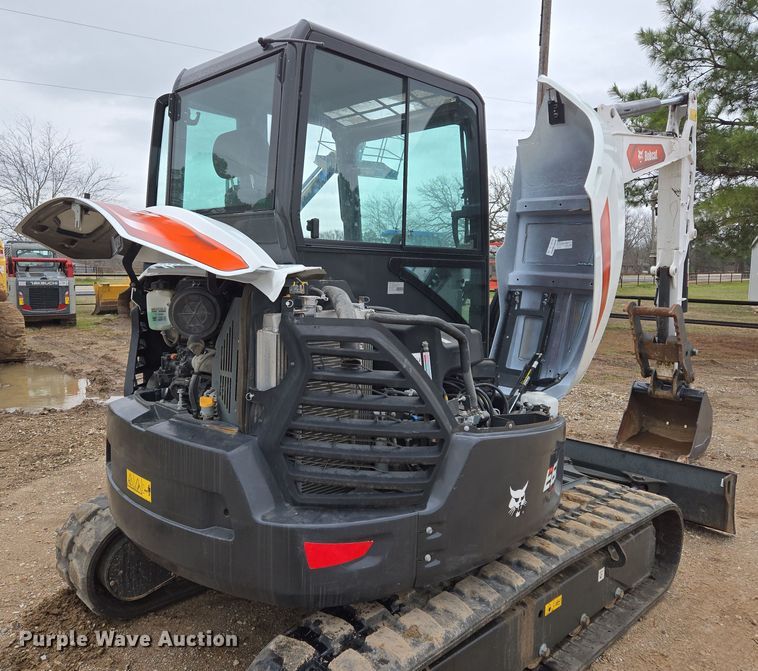 image for item ED2483 2021 Bobcat E60 R2- Series mini excavator