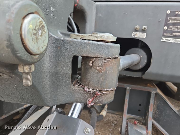 image for item ED2483 2021 Bobcat E60 R2- Series mini excavator