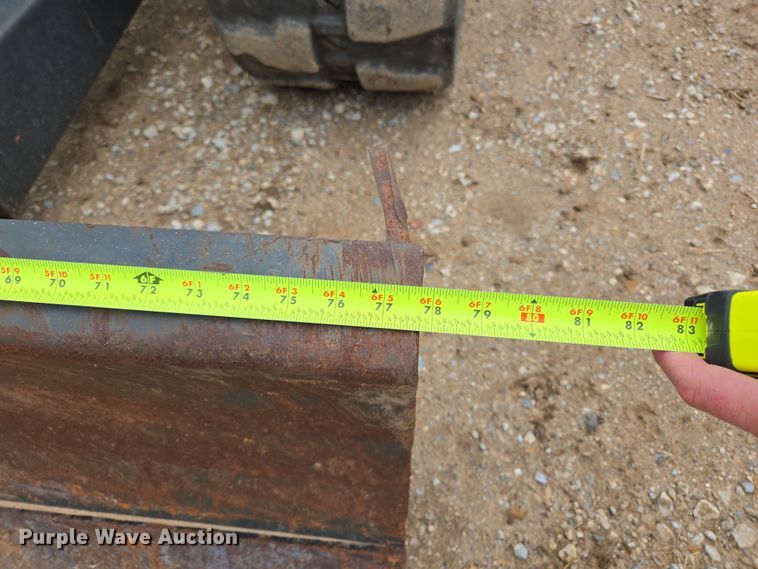 image for item ED2483 2021 Bobcat E60 R2- Series mini excavator