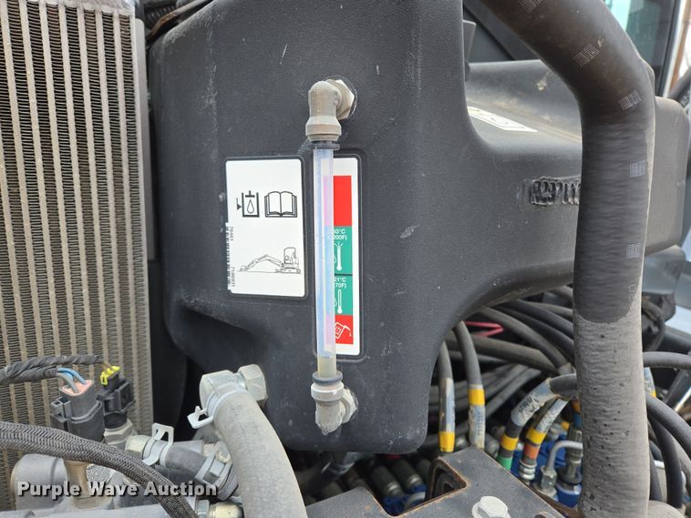 image for item ED2483 2021 Bobcat E60 R2- Series mini excavator