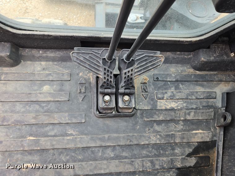 image for item ED2483 2021 Bobcat E60 R2- Series mini excavator