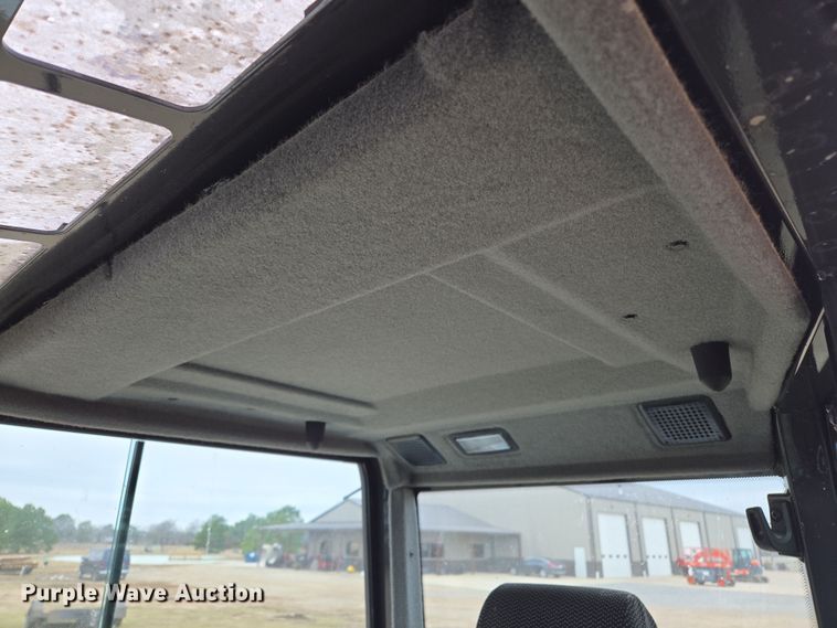 image for item ED2483 2021 Bobcat E60 R2- Series mini excavator