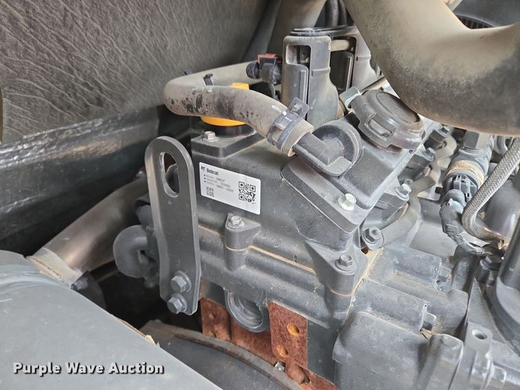 image for item ED2483 2021 Bobcat E60 R2- Series mini excavator