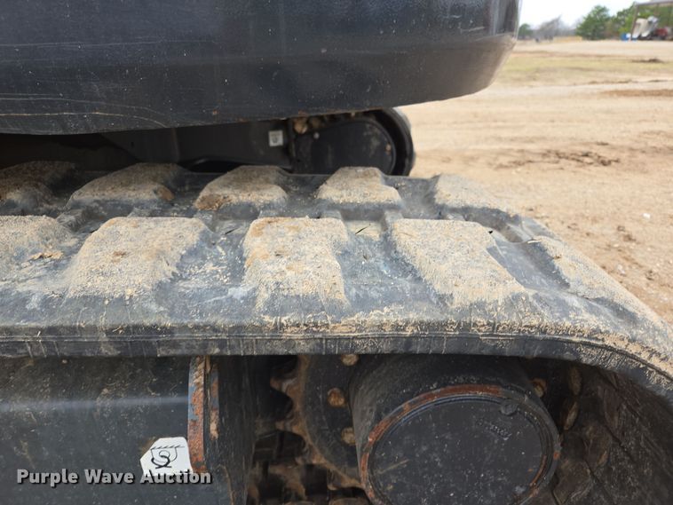 image for item ED2483 2021 Bobcat E60 R2- Series mini excavator