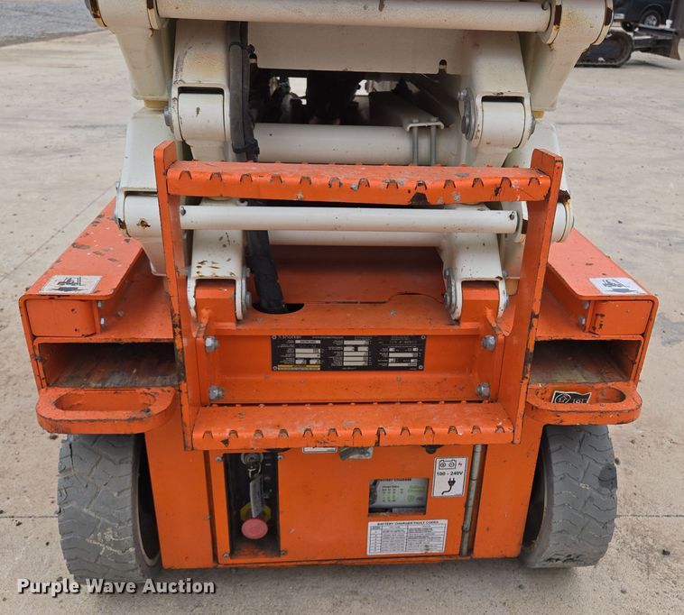 image for item ED2485 2019 Snorkel S3219E scissor lift