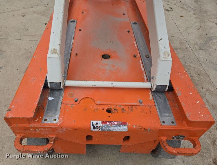 image for item ED2485 2019 Snorkel S3219E scissor lift