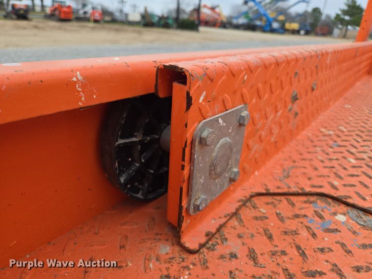 image for item ED2485 2019 Snorkel S3219E scissor lift