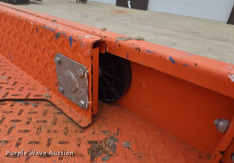 image for item ED2485 2019 Snorkel S3219E scissor lift