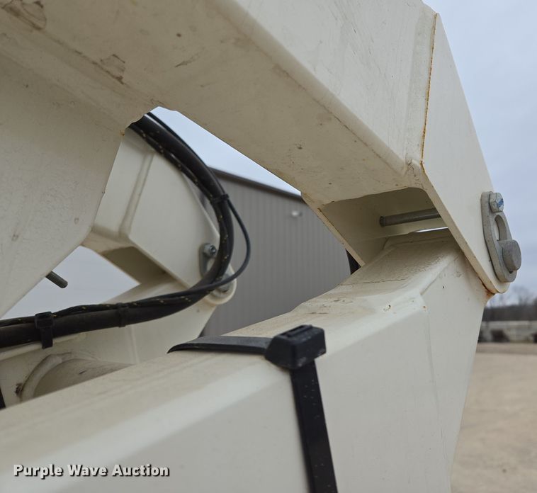 image for item ED2486 2019 Snorkel S3226E scissor lift