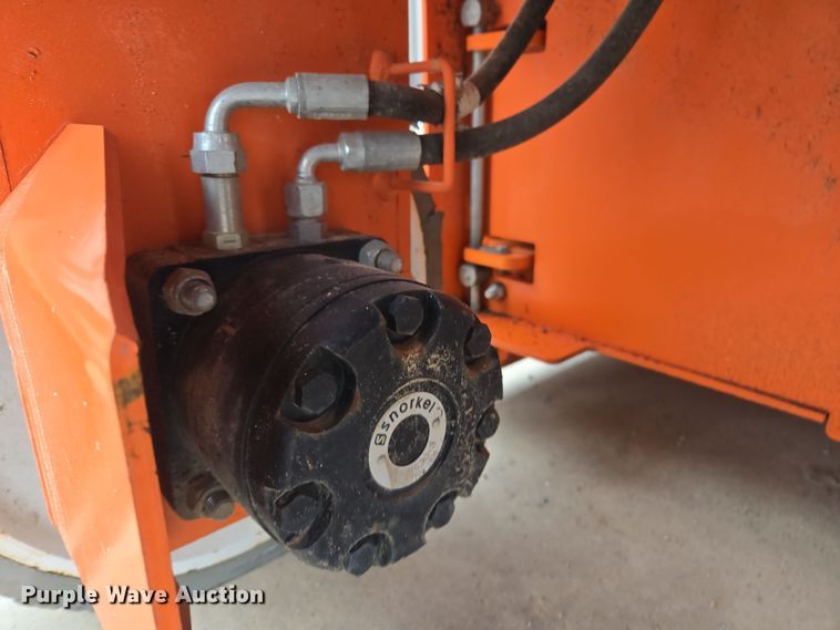 image for item ED2486 2019 Snorkel S3226E scissor lift