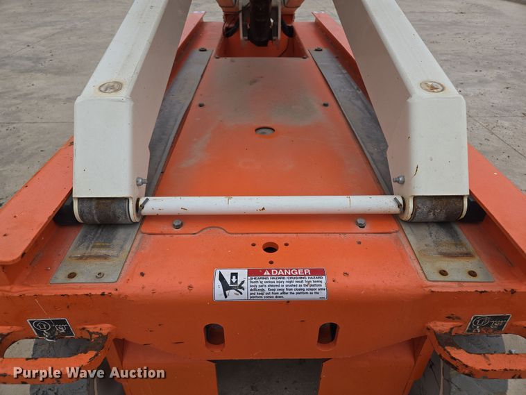 image for item ED2486 2019 Snorkel S3226E scissor lift
