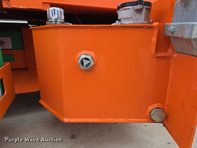 image for item ED2486 2019 Snorkel S3226E scissor lift