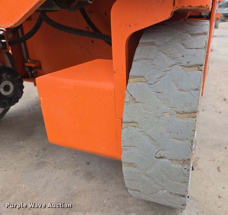 image for item ED2486 2019 Snorkel S3226E scissor lift