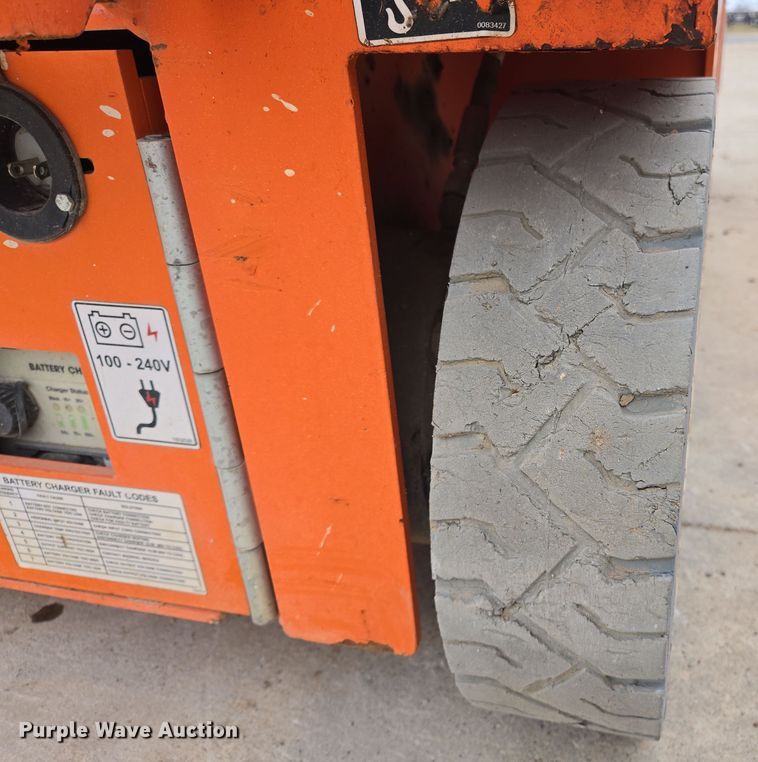 image for item ED2486 2019 Snorkel S3226E scissor lift