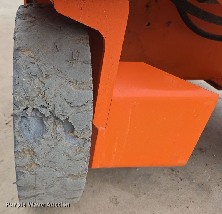 image for item ED2486 2019 Snorkel S3226E scissor lift