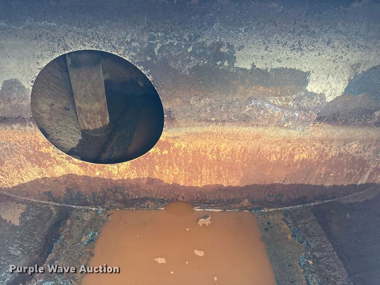 image for item ED5516 2008 Kenworth T370 pressure washer truck