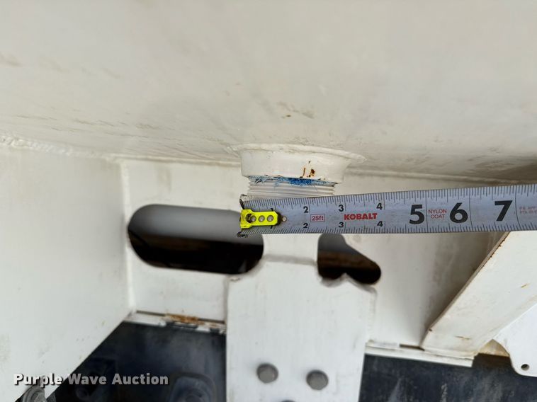 image for item ED5516 2008 Kenworth T370 pressure washer truck