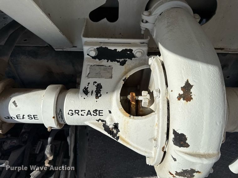 image for item ED5516 2008 Kenworth T370 pressure washer truck