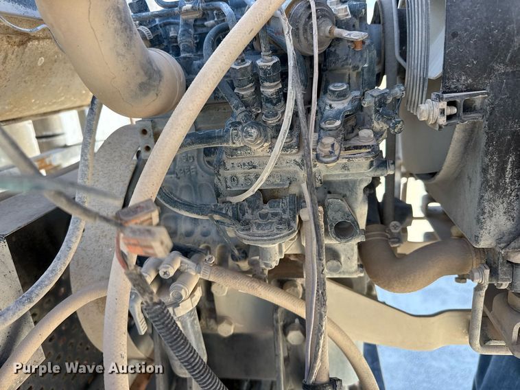 image for item ED5516 2008 Kenworth T370 pressure washer truck