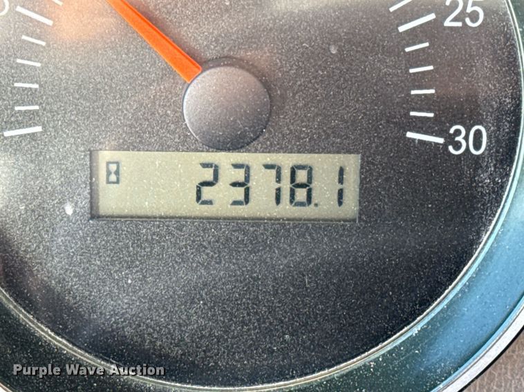 image for item ED5516 2008 Kenworth T370 pressure washer truck