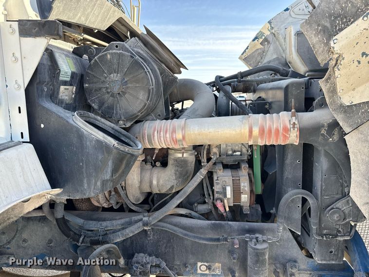 image for item ED5516 2008 Kenworth T370 pressure washer truck