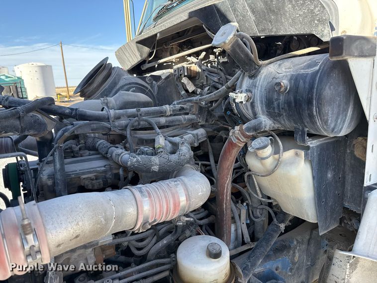 image for item ED5516 2008 Kenworth T370 pressure washer truck